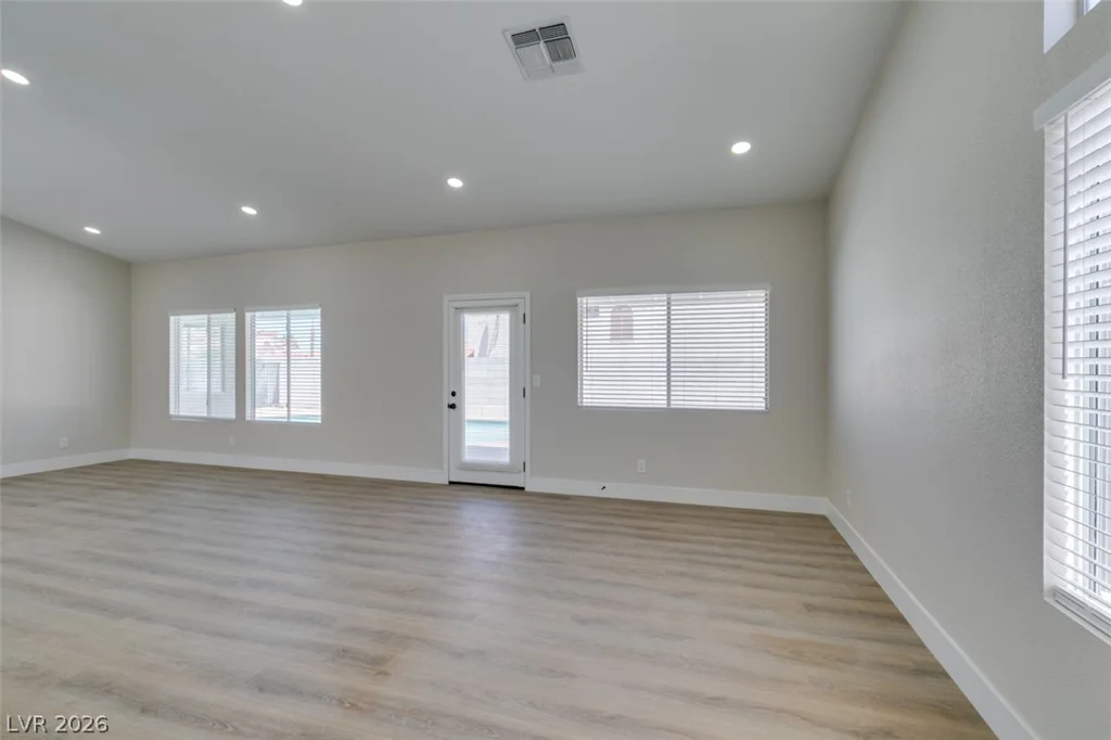 272 Grand Teton, Henderson, NV 89074