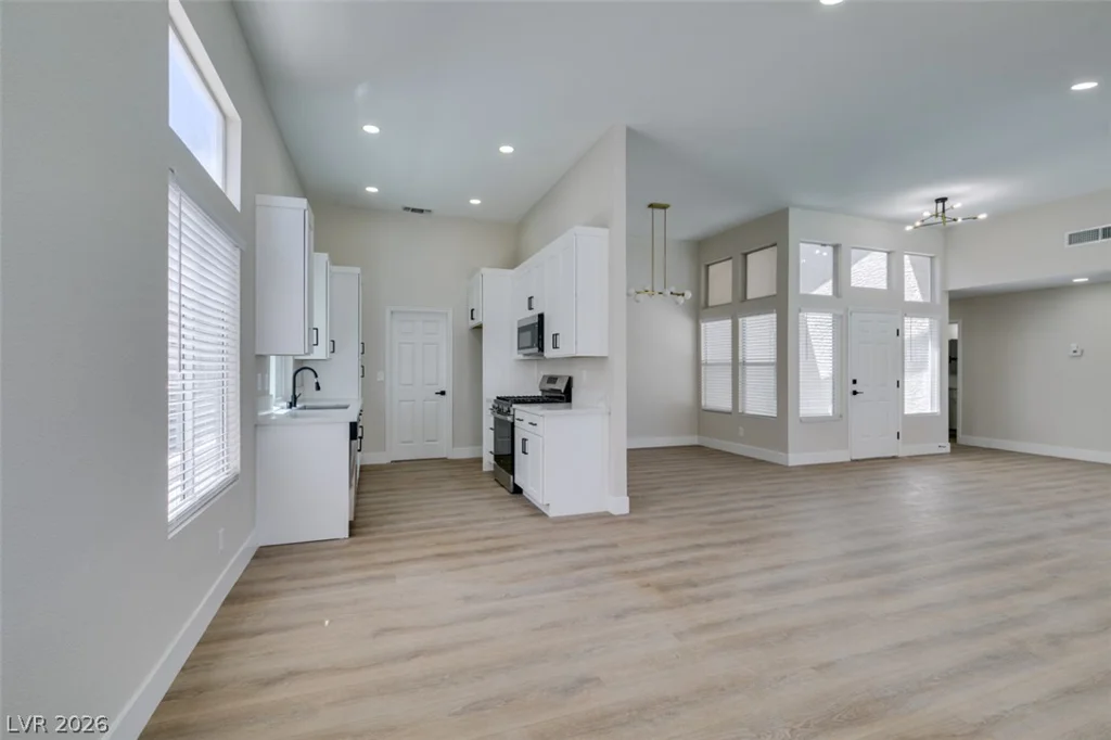 272 Grand Teton, Henderson, NV 89074