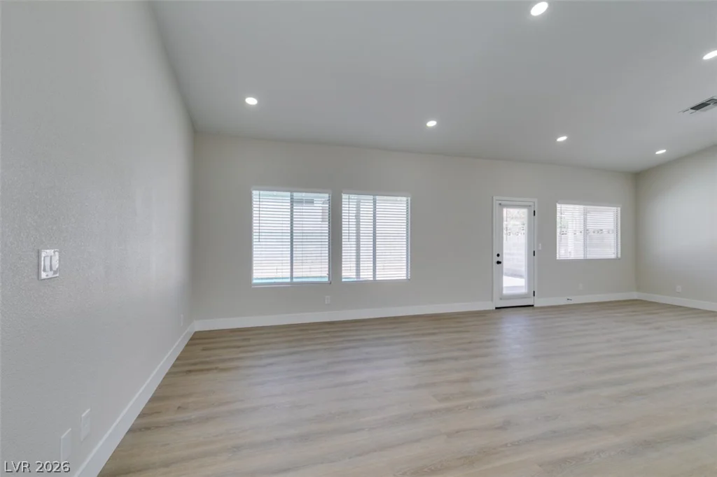 272 Grand Teton, Henderson, NV 89074