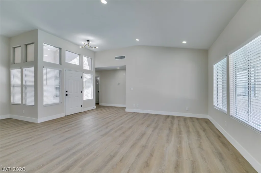 272 Grand Teton, Henderson, NV 89074