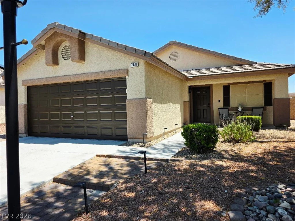 7476 Flowing Stream, Las Vegas, NV 89131