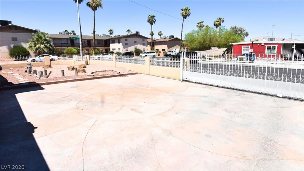 2212 Wengert, Las Vegas, NV 89104