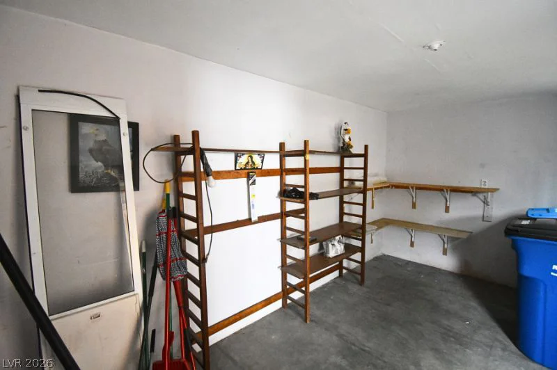 2212 Wengert, Las Vegas, NV 89104