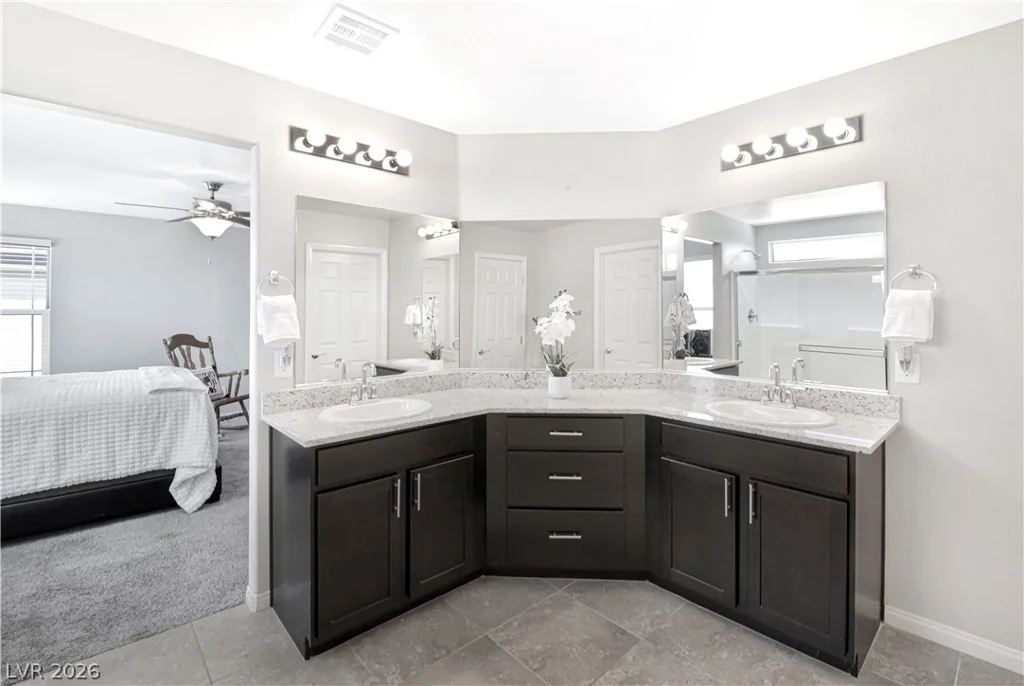 7645 Rosebark Cliffs, North Las Vegas, NV 89084
