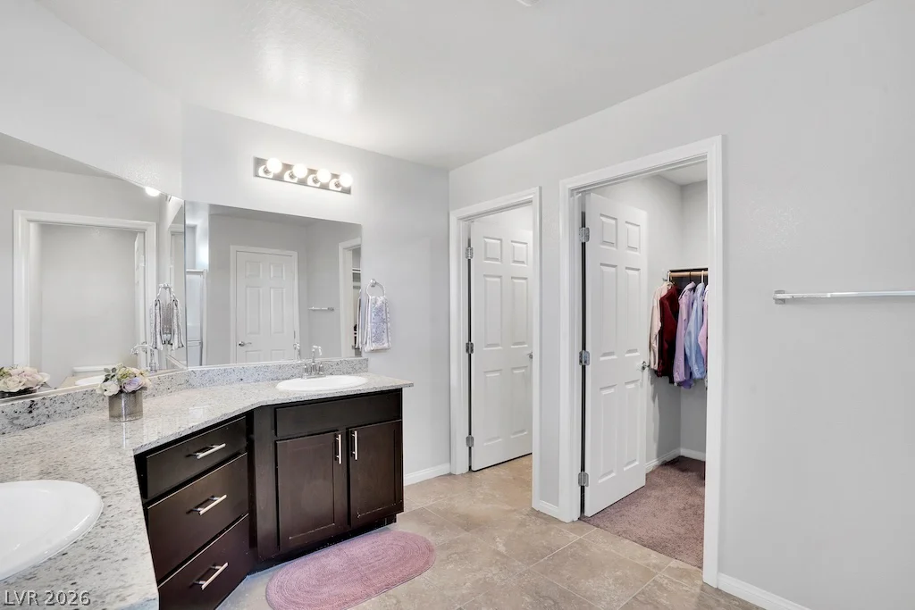 7645 Rosebark Cliffs, North Las Vegas, NV 89084