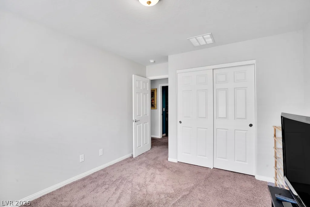 7645 Rosebark Cliffs, North Las Vegas, NV 89084