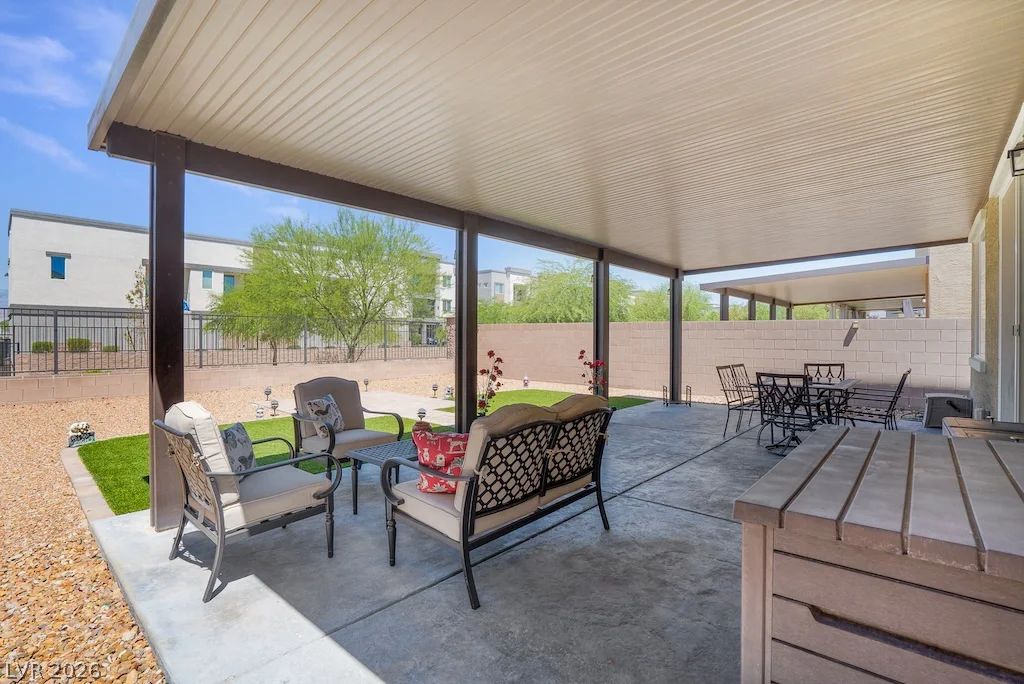 7645 Rosebark Cliffs, North Las Vegas, NV 89084
