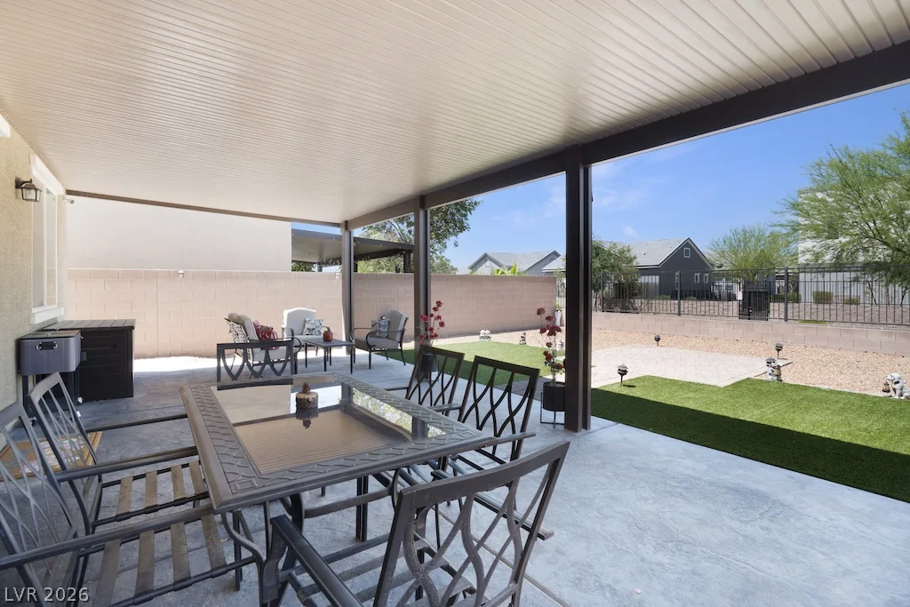 7645 Rosebark Cliffs, North Las Vegas, NV 89084