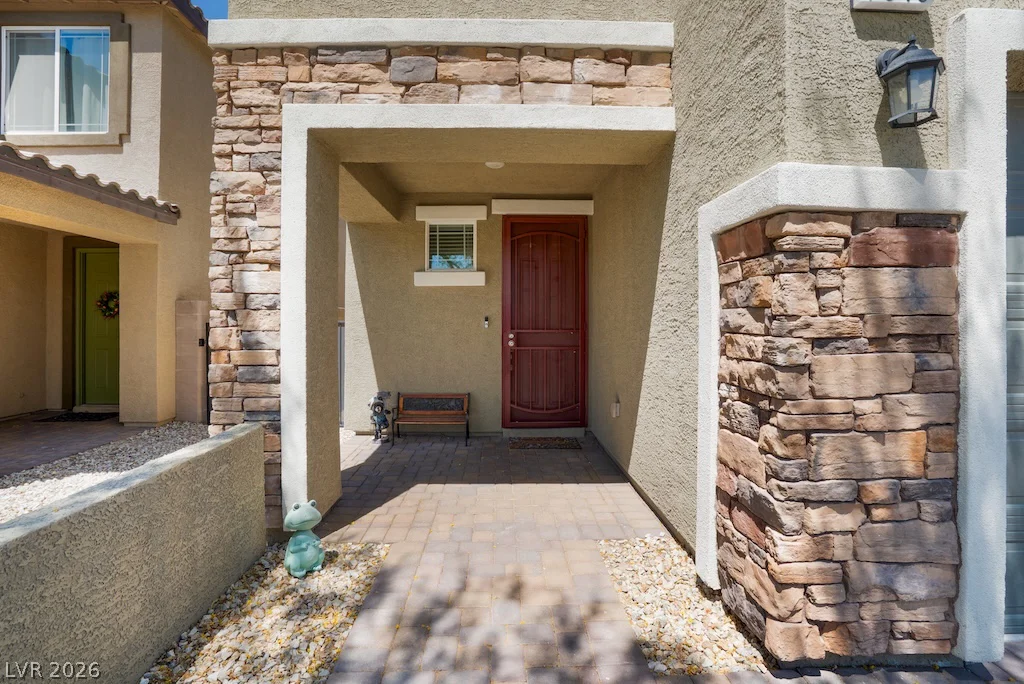 7645 Rosebark Cliffs, North Las Vegas, NV 89084