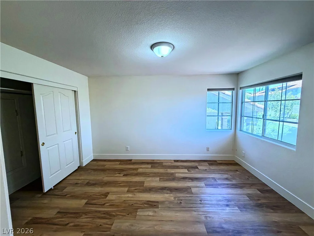 10225 Red Bridge, Las Vegas, NV 89134