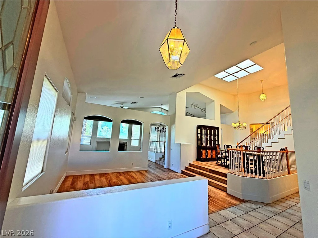 10225 Red Bridge, Las Vegas, NV 89134
