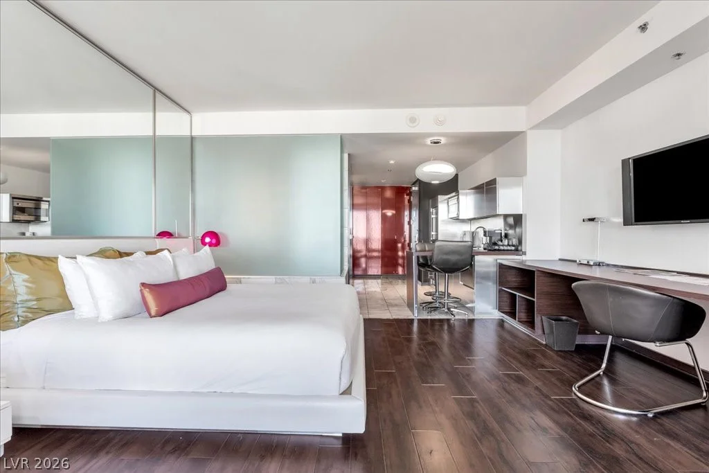 4381 Flamingo, Las Vegas, NV 89103