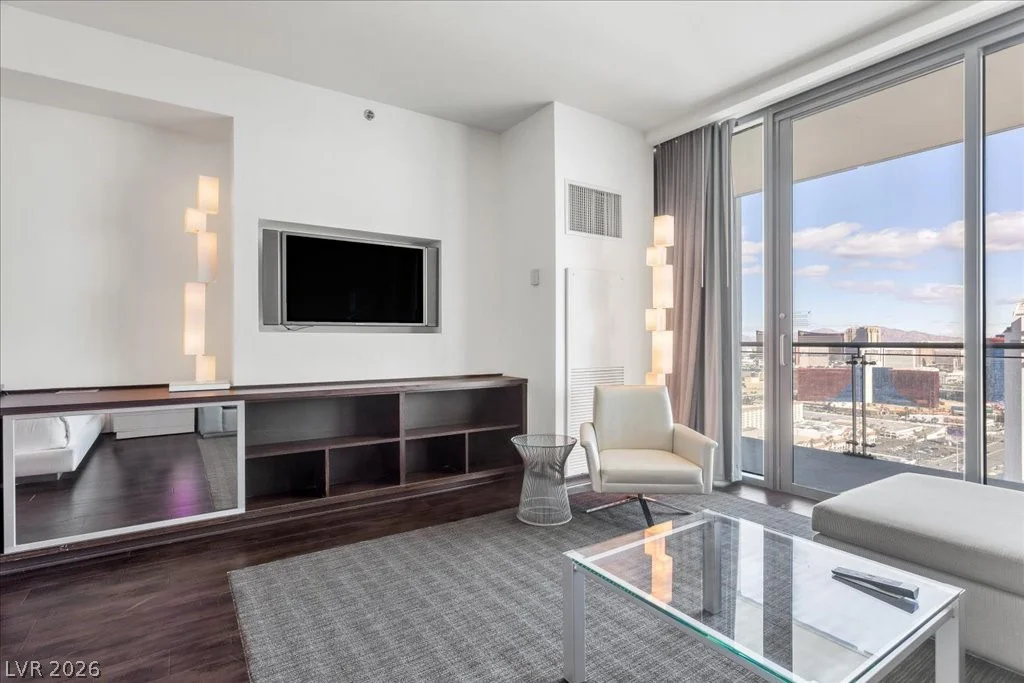 4381 Flamingo, Las Vegas, NV 89103