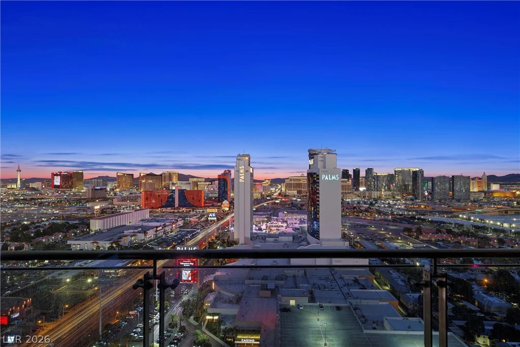 4381 Flamingo, Las Vegas, NV 89103