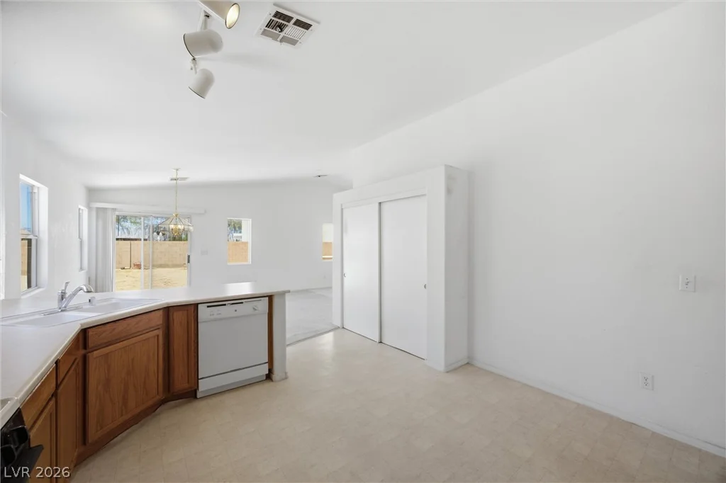 2675 Whisper Ridge, Las Vegas, NV 89156