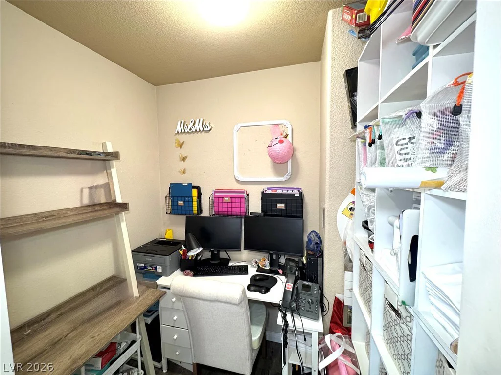 6240 Dartington Hall, Henderson, NV 89011