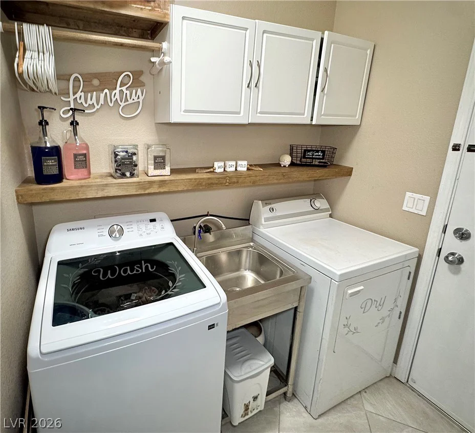 6240 Dartington Hall, Henderson, NV 89011