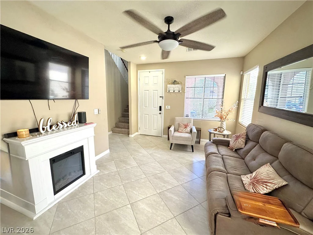 6240 Dartington Hall, Henderson, NV 89011