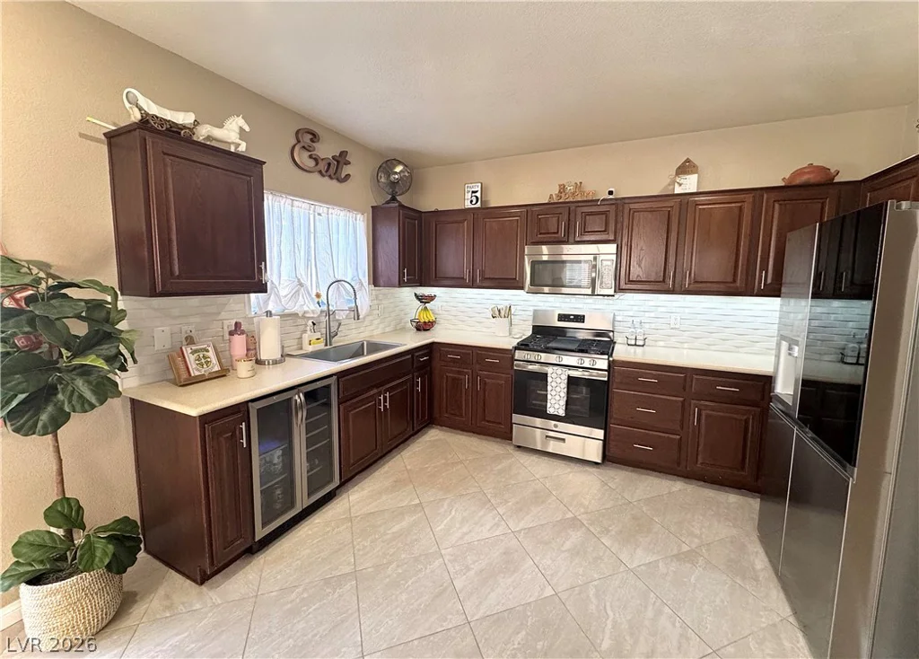 6240 Dartington Hall, Henderson, NV 89011