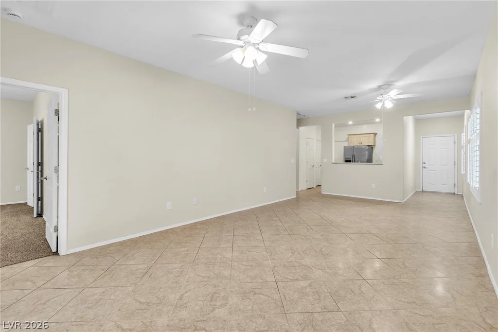 7940 Golden Warbler, North Las Vegas, NV 89084