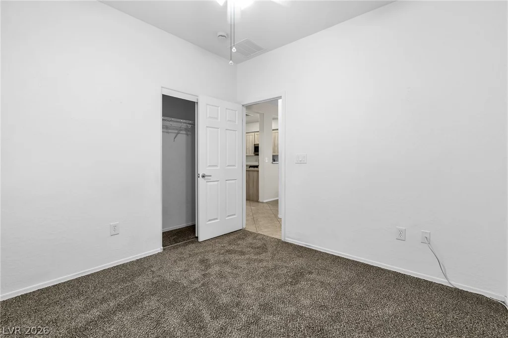 7940 Golden Warbler, North Las Vegas, NV 89084