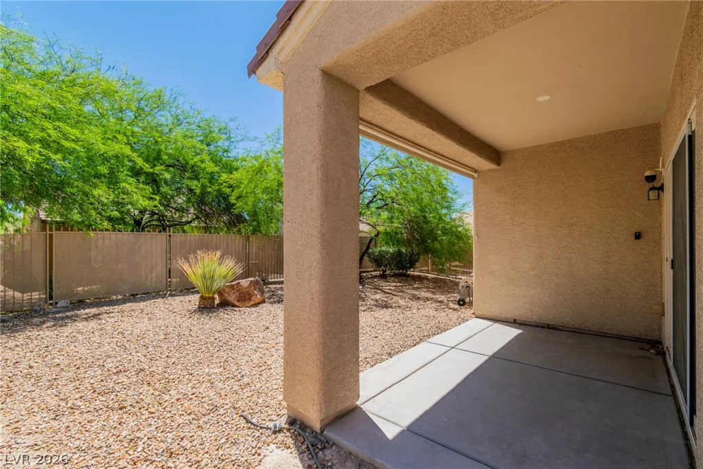 7940 Golden Warbler, North Las Vegas, NV 89084