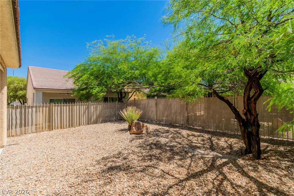 7940 Golden Warbler, North Las Vegas, NV 89084