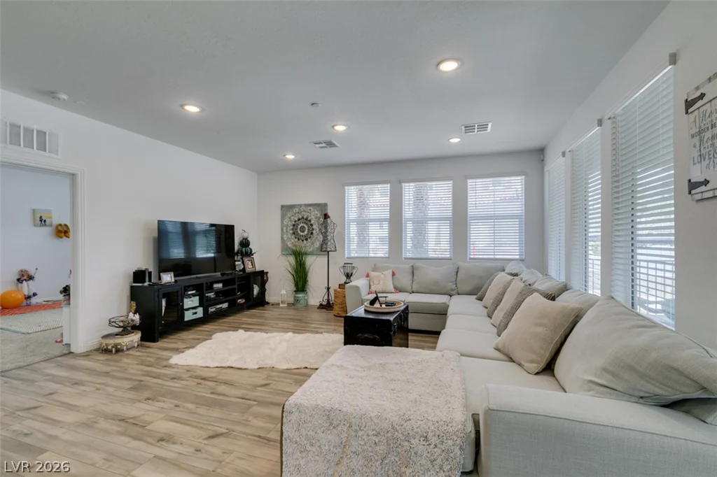 2555 Hampton, Henderson, NV 89052