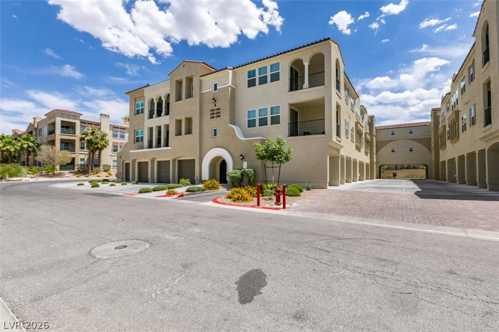 2555 Hampton, Henderson, NV 89052