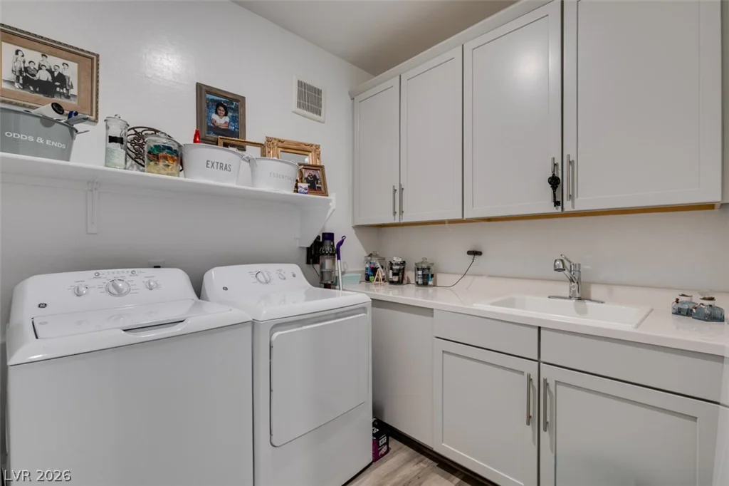 2555 Hampton, Henderson, NV 89052