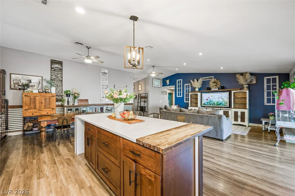 6516 Celeste, Las Vegas, NV 89107