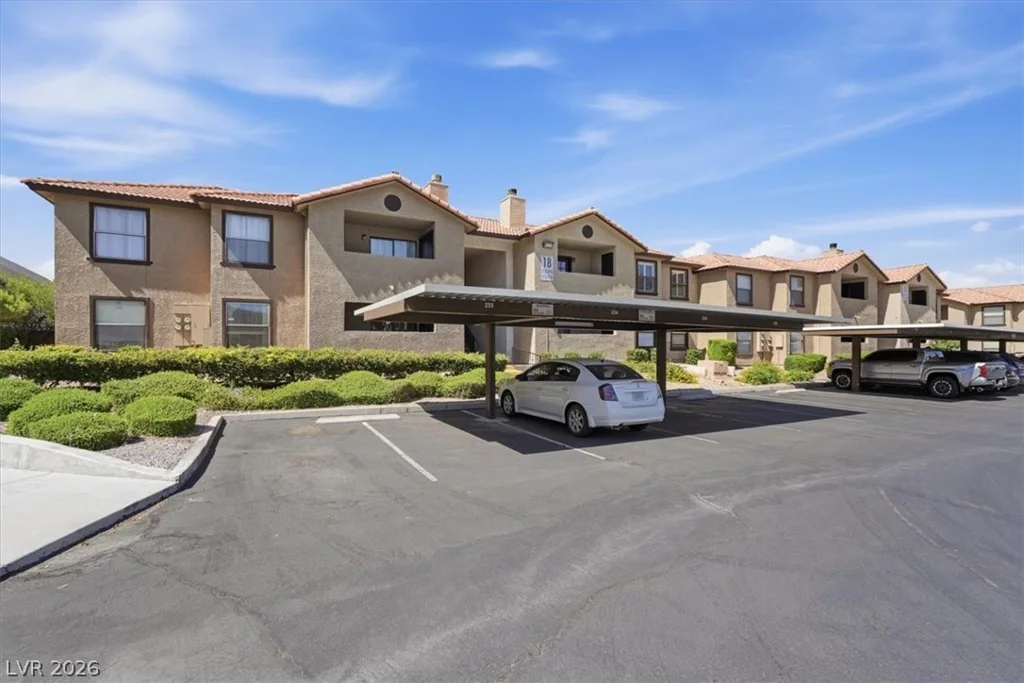 2451 Rainbow, Las Vegas, NV 89108