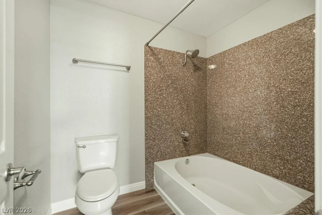 2451 Rainbow, Las Vegas, NV 89108