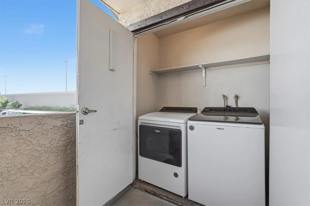 2451 Rainbow, Las Vegas, NV 89108