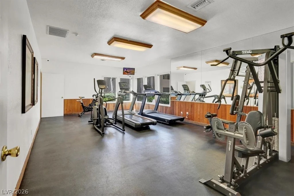 2451 Rainbow, Las Vegas, NV 89108