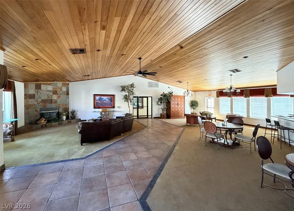 2451 Rainbow, Las Vegas, NV 89108