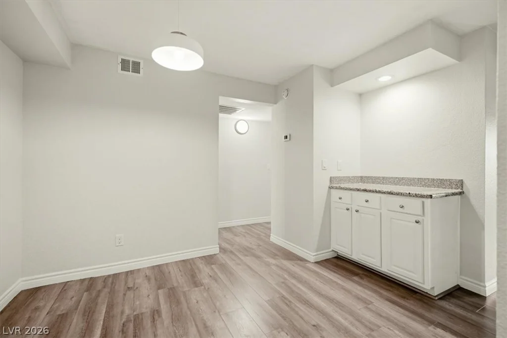 2451 Rainbow, Las Vegas, NV 89108