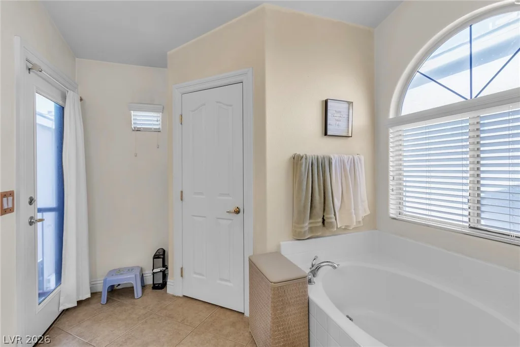 10450 Kepler Cascades, Las Vegas, NV 89141