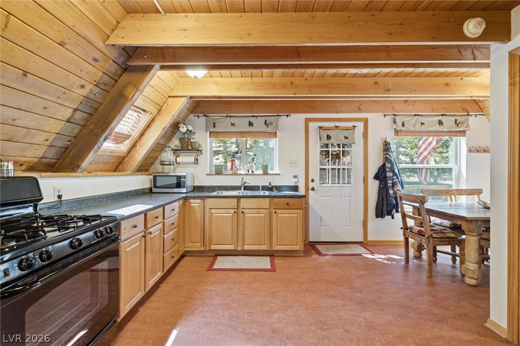 2121 Via Mater Misercordia, Mount Charleston, NV 89124