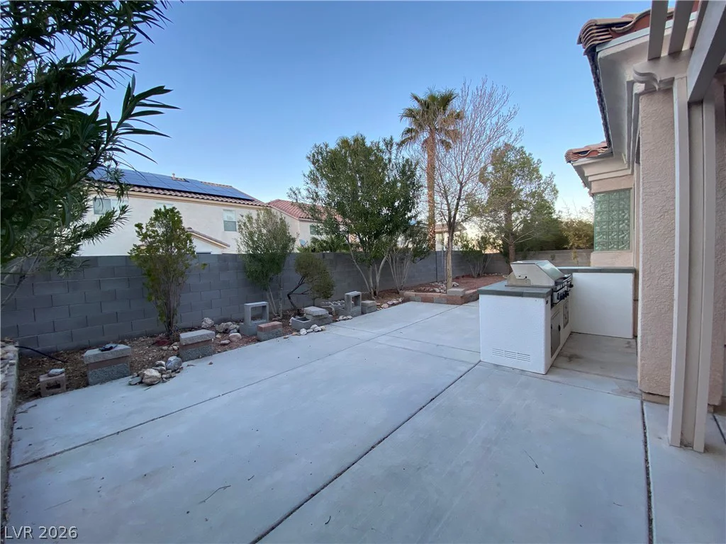 386 Apple River, Las Vegas, NV 89148