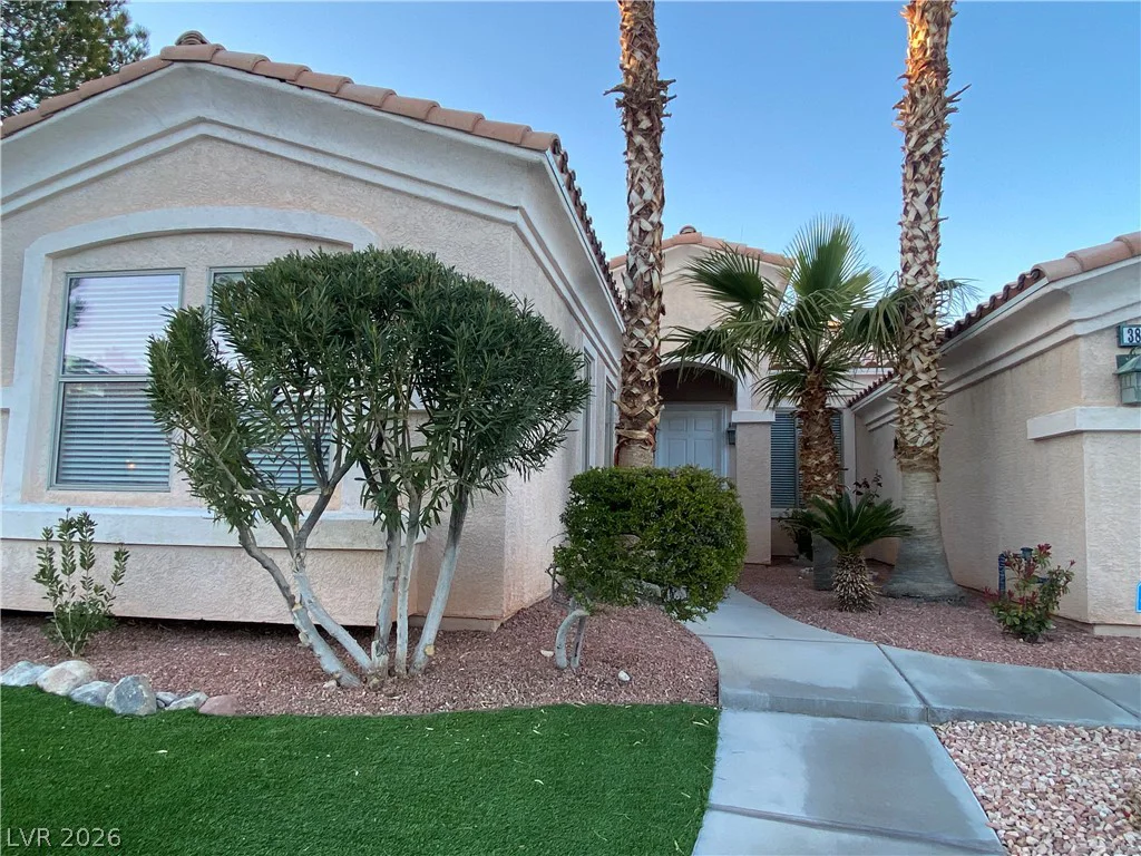 386 Apple River, Las Vegas, NV 89148