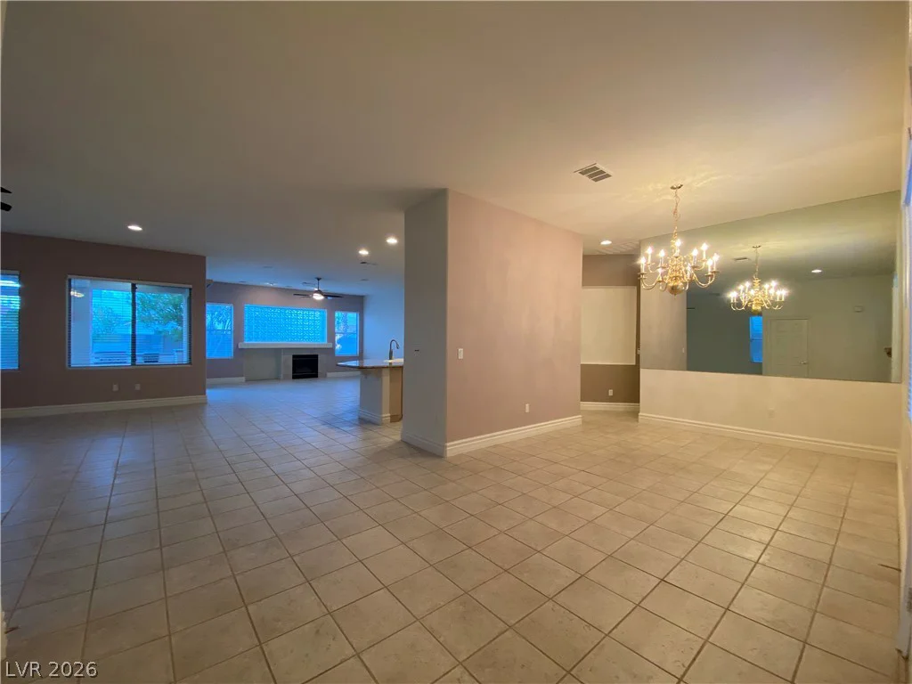 386 Apple River, Las Vegas, NV 89148