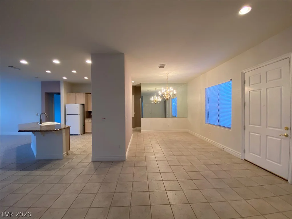 386 Apple River, Las Vegas, NV 89148