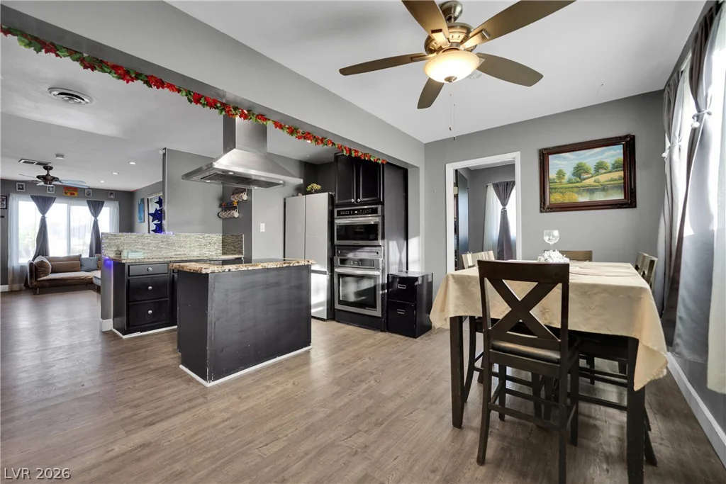 2221 Englestad, North Las Vegas, NV 89030