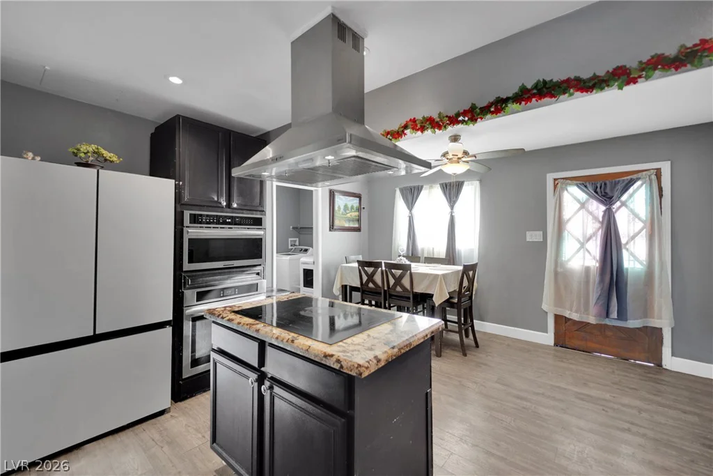 2221 Englestad, North Las Vegas, NV 89030