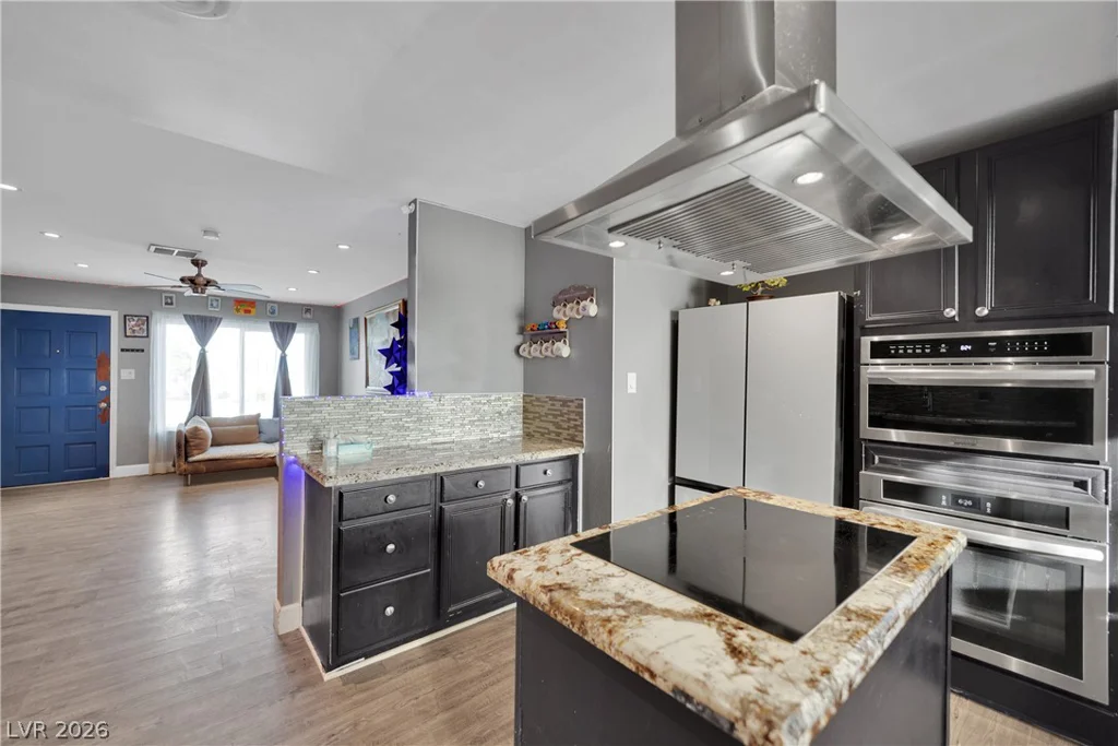 2221 Englestad, North Las Vegas, NV 89030