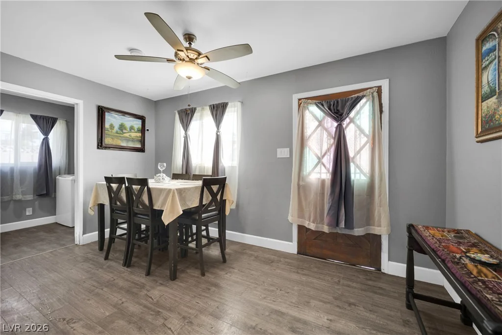 2221 Englestad, North Las Vegas, NV 89030