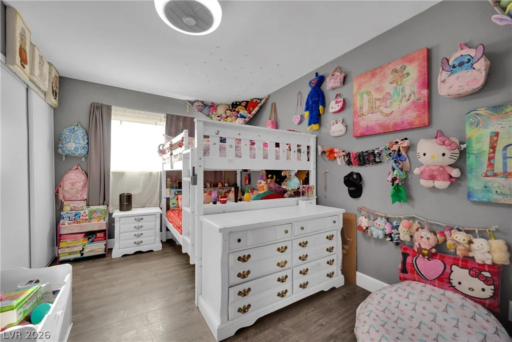 2221 Englestad, North Las Vegas, NV 89030