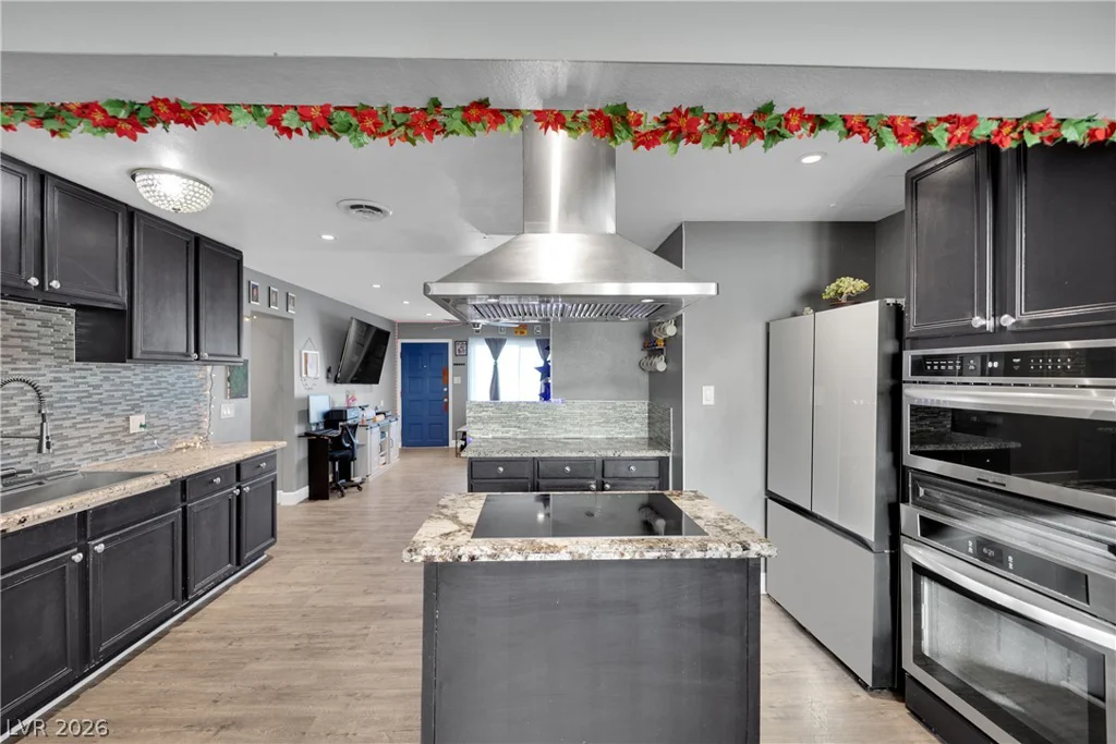 2221 Englestad, North Las Vegas, NV 89030