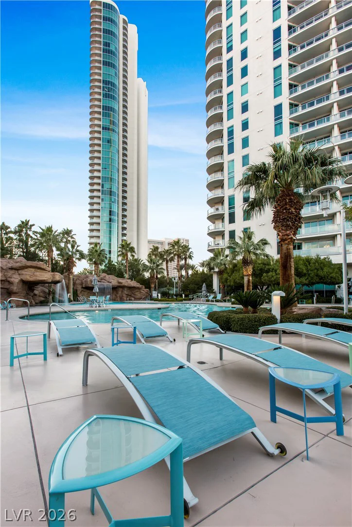 322 Karen, Las Vegas, NV 89109